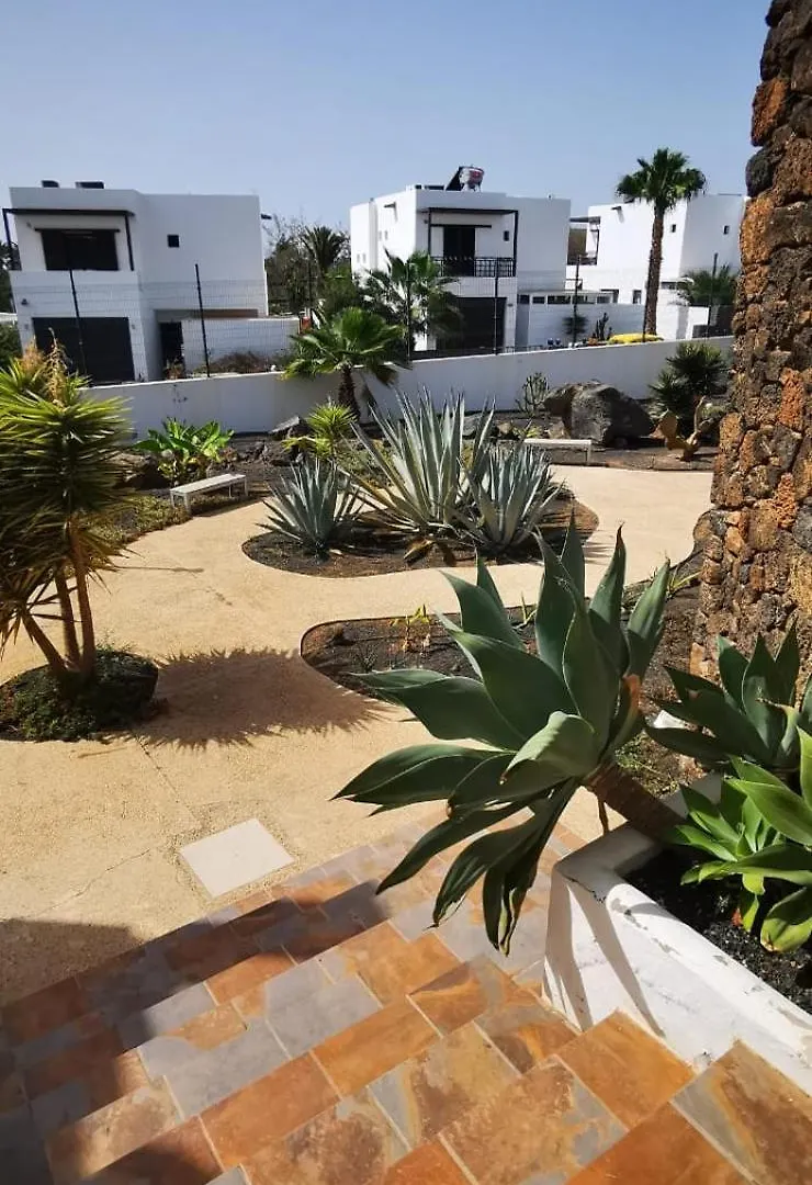 Casa Los Tuscanes Costa Teguise Apartment